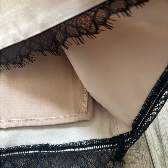 NWOT Hansen & Gratel Cream Black Mini Skirt Resort Wear - Picture 6 of 9